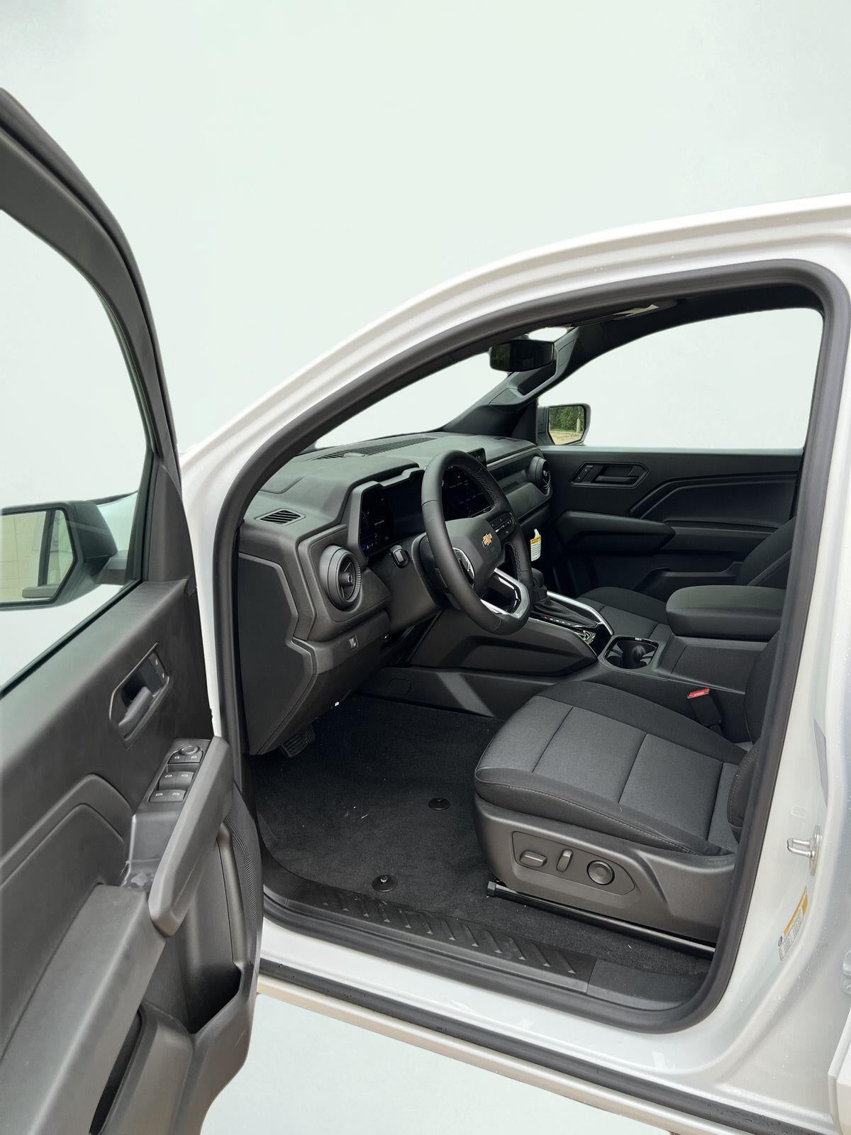 2026 Chevrolet Colorado 4WD Work Truck