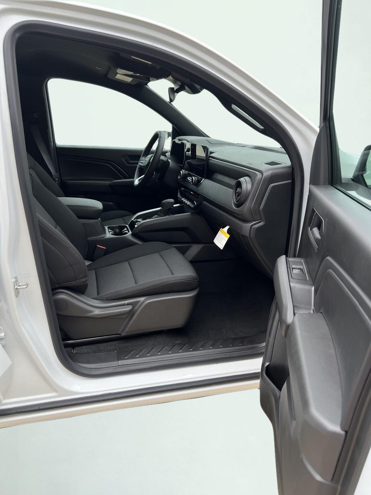 2026 Chevrolet Colorado 4WD Work Truck