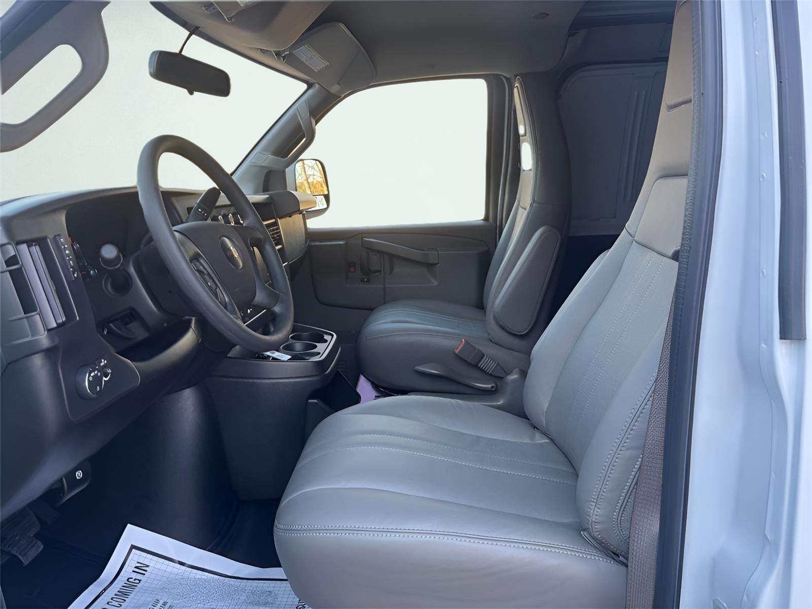 2025 Chevrolet Express Cargo Van RWD 2500 135
