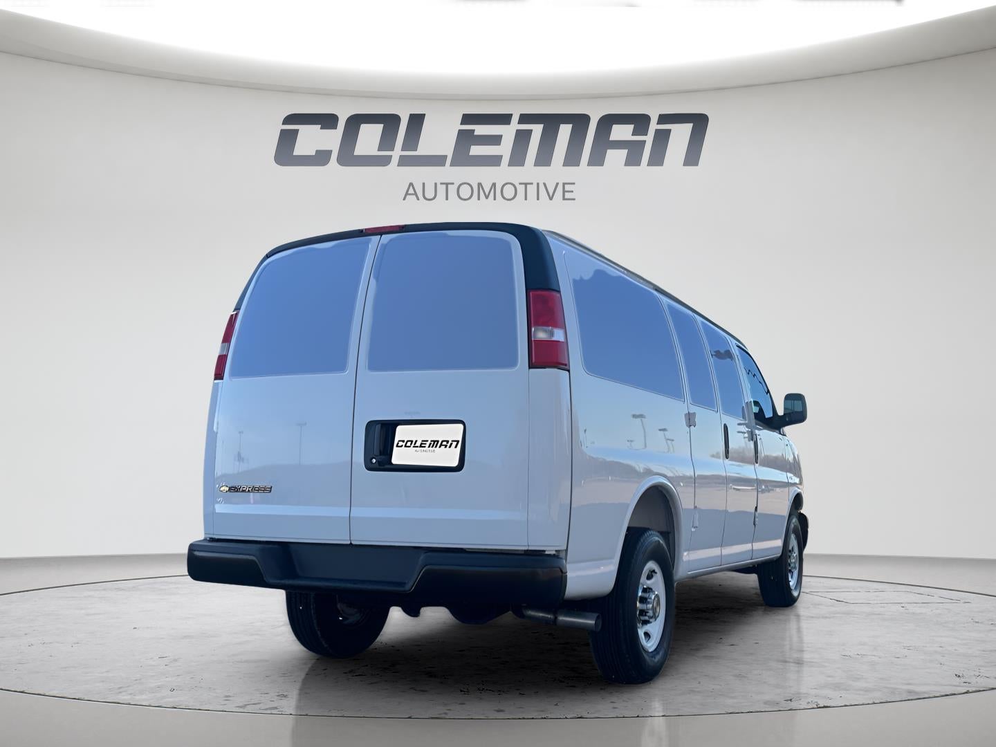 2025 Chevrolet Express Cargo Van RWD 2500 135