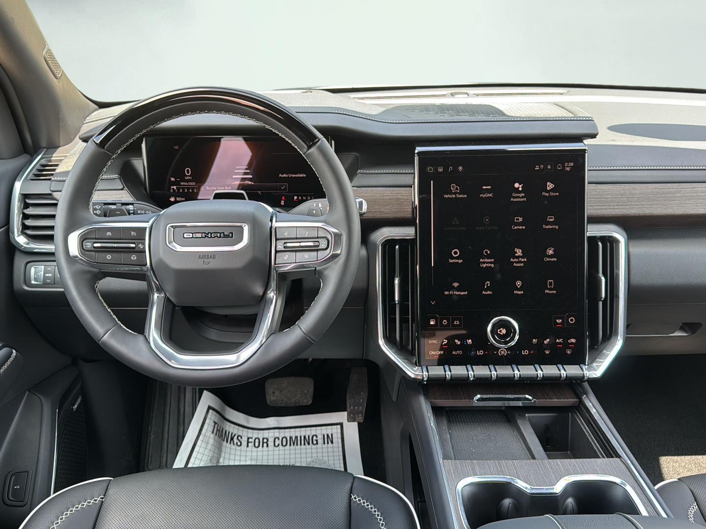 2026 GMC Acadia FWD Denali