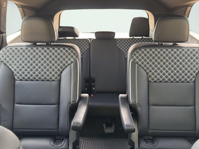 2026 GMC Acadia FWD Denali
