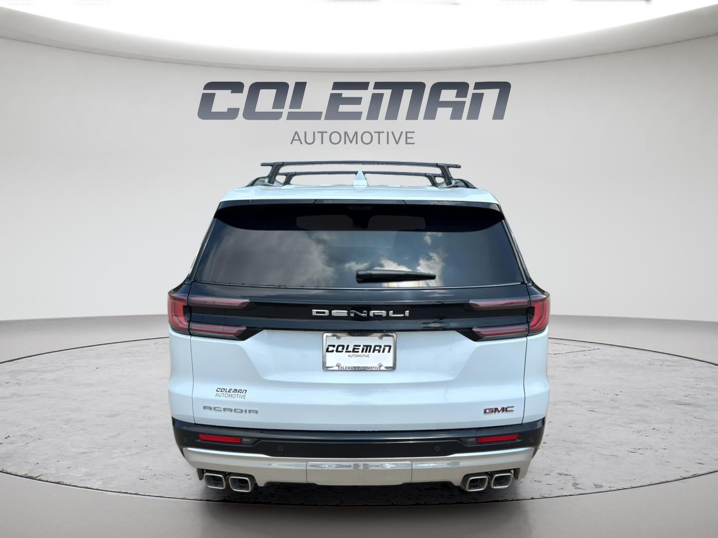 2026 GMC Acadia FWD Denali