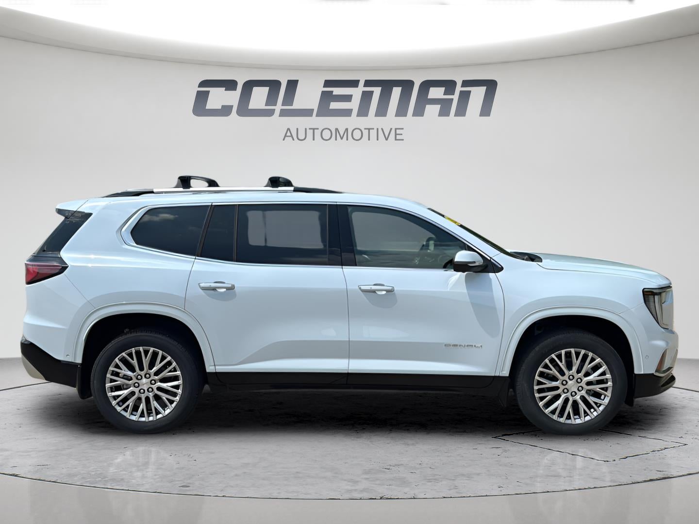 2026 GMC Acadia FWD Denali
