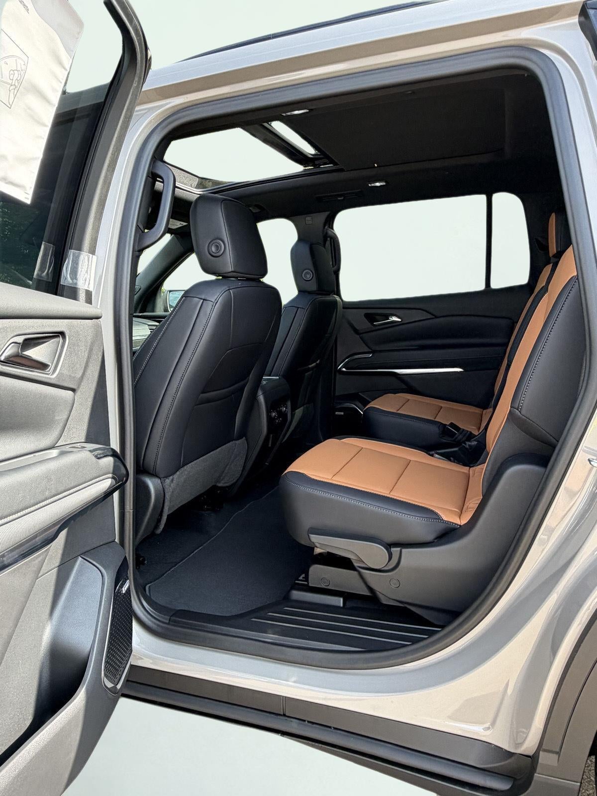 2027 Chevrolet Traverse AWD Z71