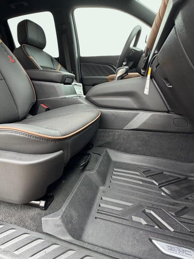 2026 GMC Canyon 4WD AT4