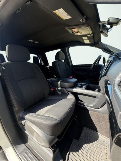 2019 Nissan TITAN SV