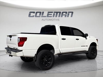 2019 Nissan TITAN SV