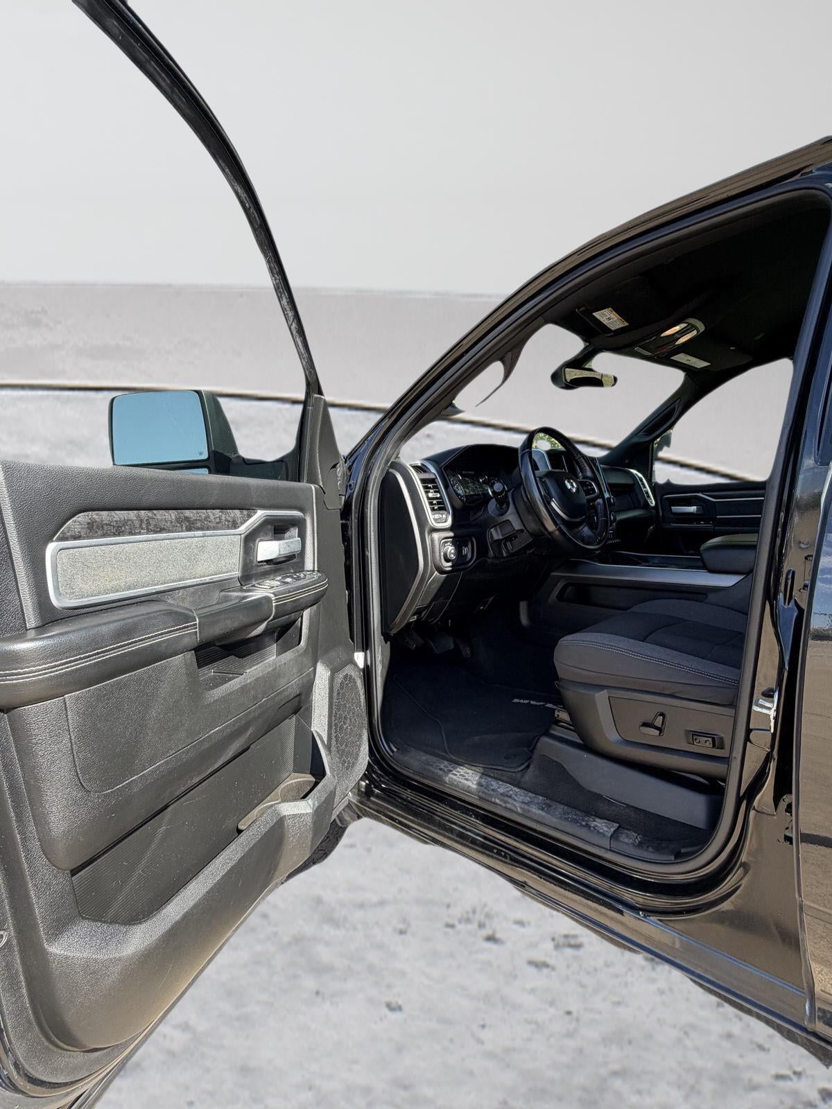 2023 RAM 2500 Big Horn Crew Cab 4x4 6'4' Box