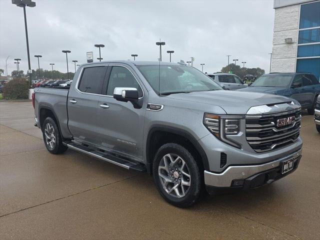 2025 GMC Sierra 1500 4WD Crew Cab Short Box SLT