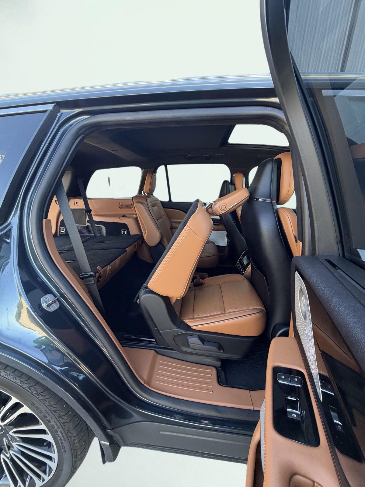 2020 Lincoln Aviator Black Label