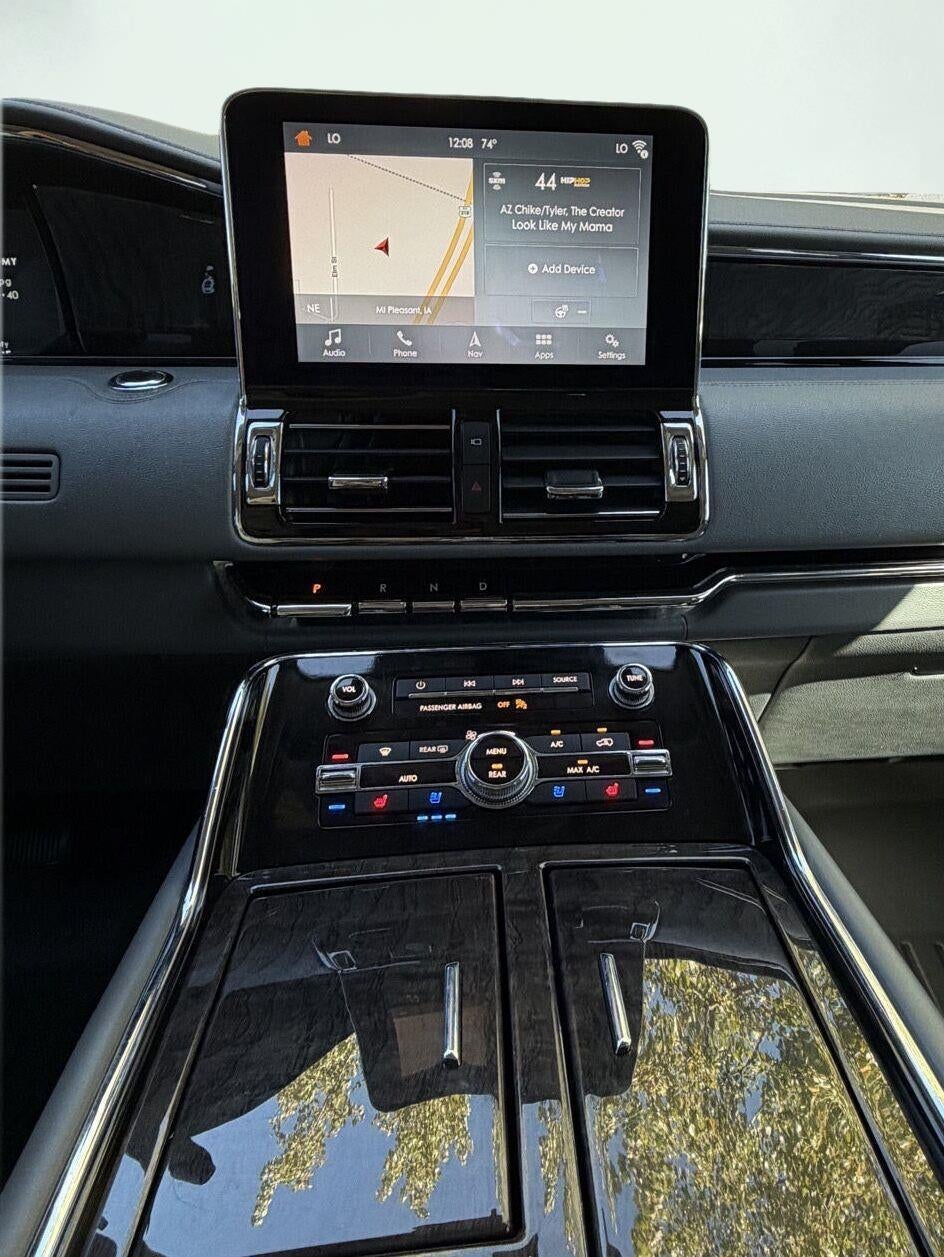 2019 Lincoln Navigator L Select