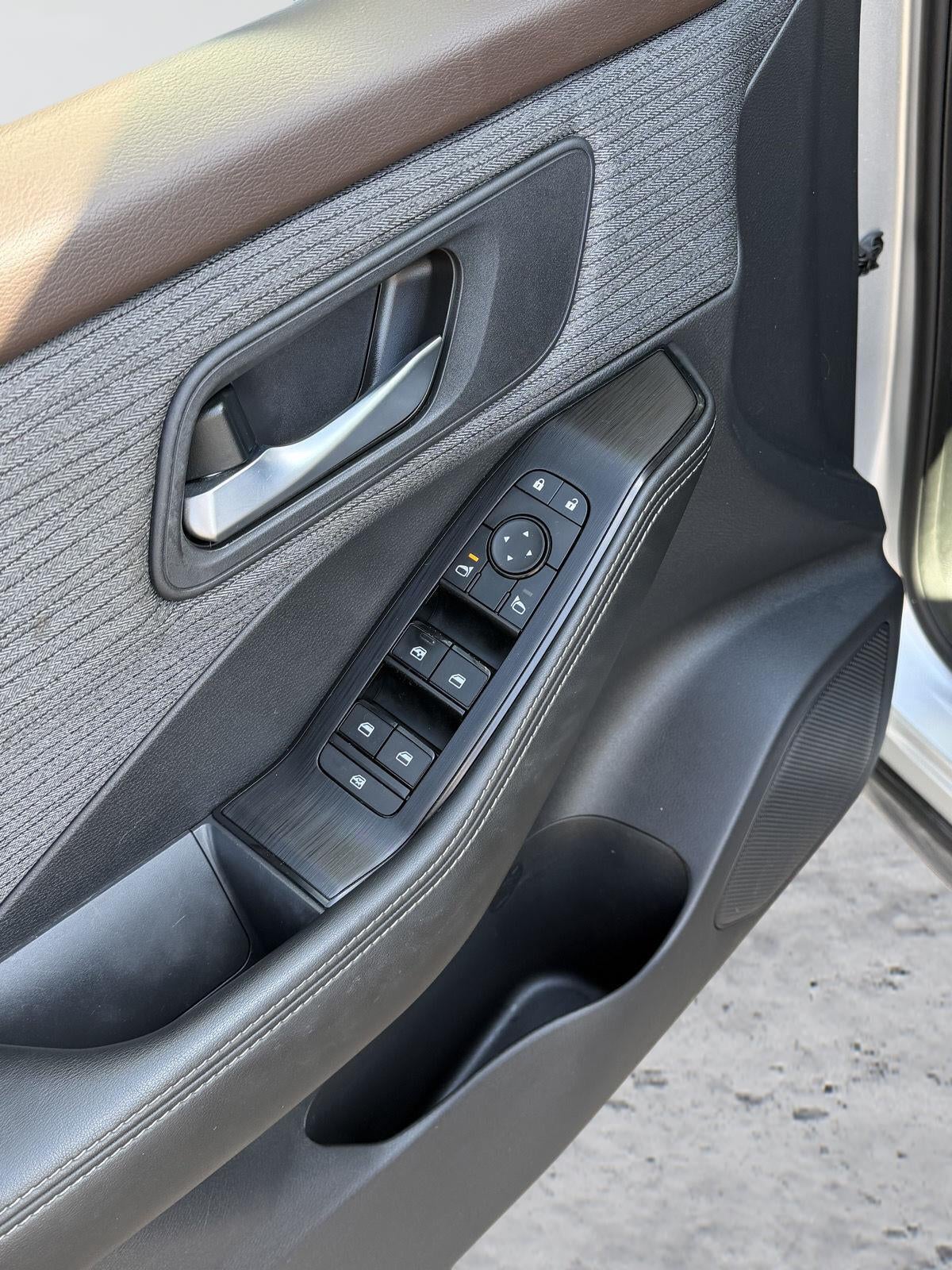 2021 Nissan Rogue SV FWD